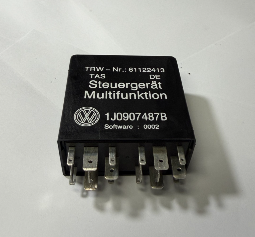 Multi-Function Relay 1J0907487B Black fits 2000-2005 Volkswagen VW Jetta