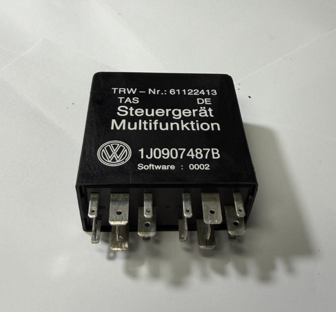 Multi-Function Relay 1J0907487B Black fits 2000-2005 Volkswagen VW Jetta