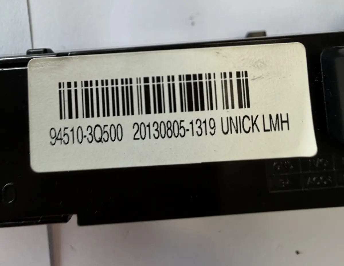 14 2014 Huyndai Sonata Center Dash Digital Clock Display 94510 3Q500 Black by Hyundai