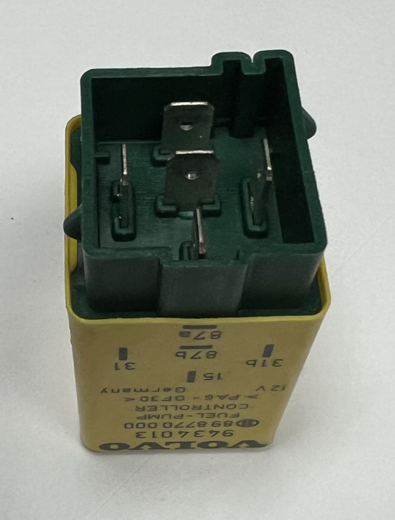 1993-1997 Volvo 850 Fuel Pump Control Relay Fuse OEM 9434013, 89 8770 000