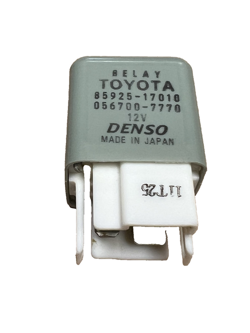 1997-1999 Toyota Avalon Radiator Fan Relay 12V OEM 85925-17010, 056700-7770