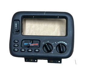 99 00 1999 2000 Dodge Caravan Temperature Climate Control OEM 04677617AC