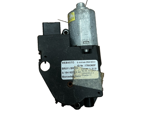 2009-2013 Toyota Corolla Sunroof Sun Roof Motor OEM 0178101-AC, 17127620
