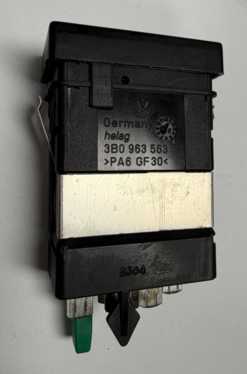 1998-2005 Volkswagen Passat Left LH Heated Seat Switch 3B0963563C Black