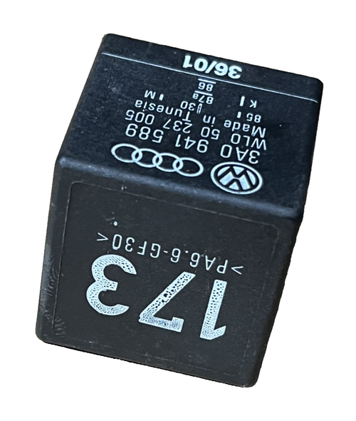 1999-2002 Volkswagen Cabrio Audi Daytime Running Light Relay 3A0 941 589