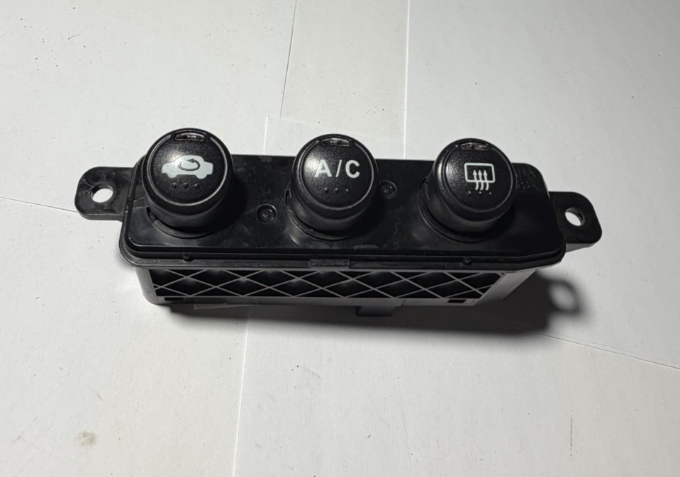 01 02 03 04 05 Honda Civic AC Heater Temperature Control Panel A510 NH 365L