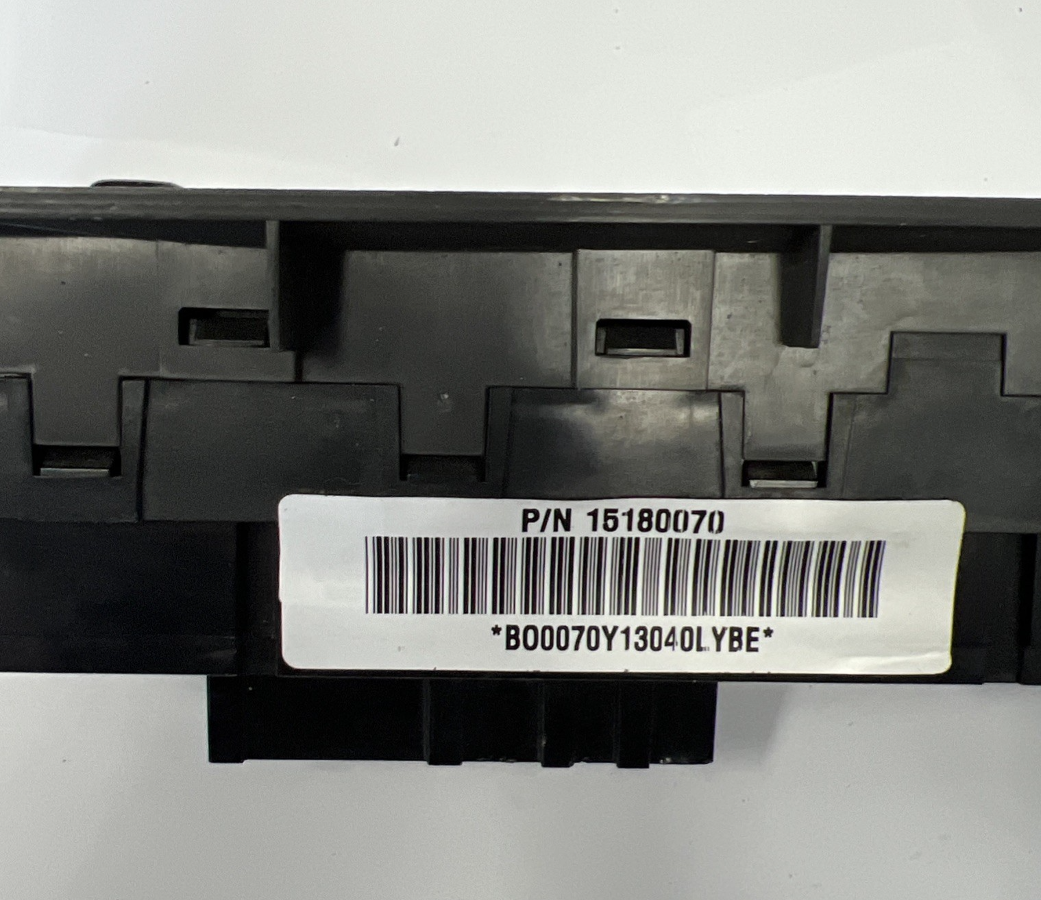 2002-2005 Chevy Trailblazer Power Window Switch with Seat Heater Button 15180070