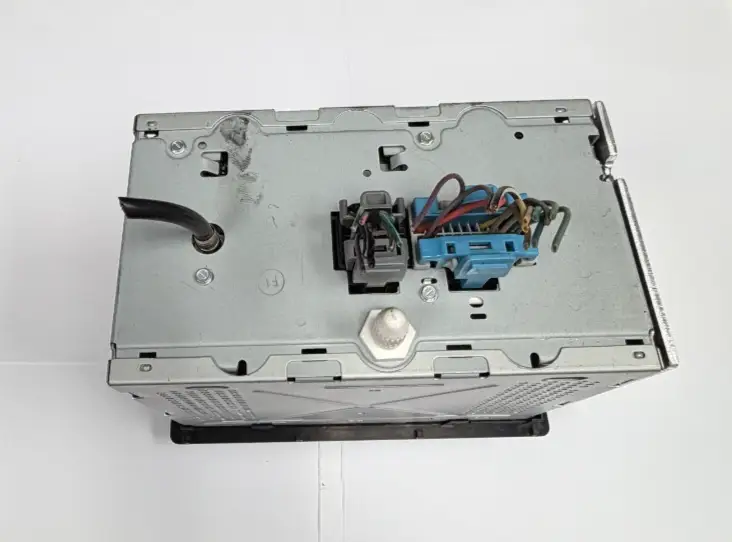 2005-2012 Chevrolet Colorado Single Disc AM FM MP3 Radio Receiver 25998449 by General Motors