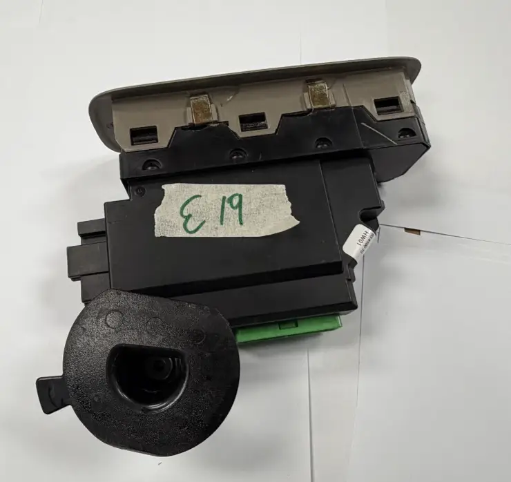 05 06 2005 2006 Volvo S60 V70 Master Window Switch Left Driver 30739980 by Volvo
