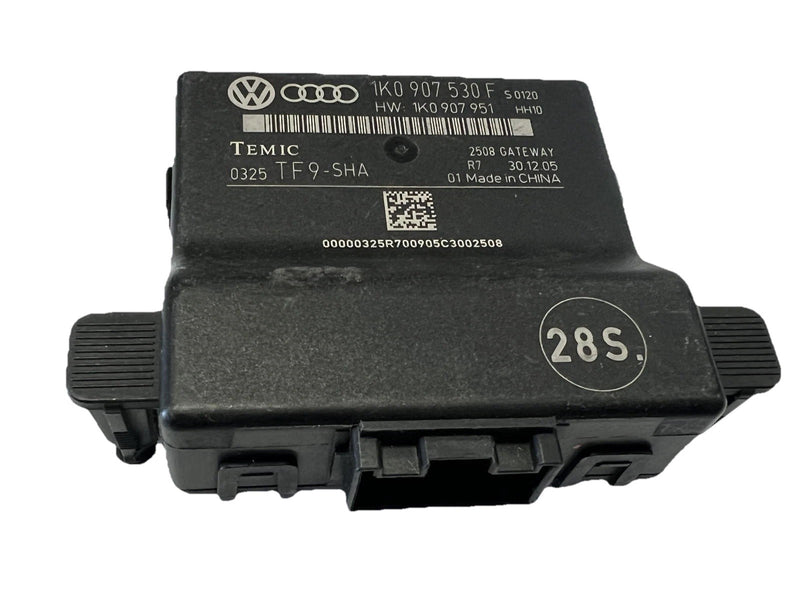 06-10 Volkswagen Jetta Golf Rabbit Gateway Data Bus Control Module 1K0 907 530 F