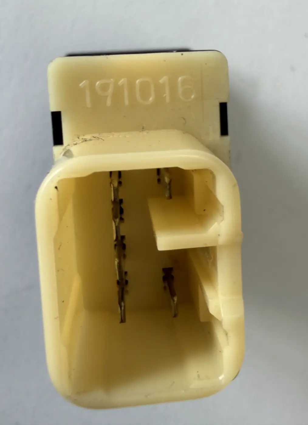 1999-2003 Lexus RX300 Right RH Heated Seat Lo Hi Switch 191016 Black by Toyota