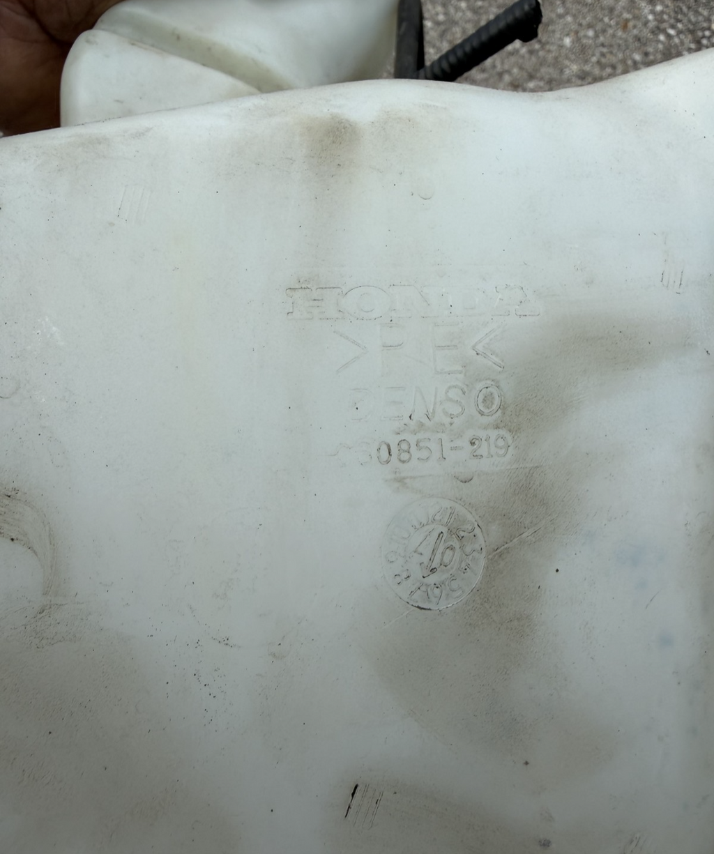 2003-2008 Honda Pilot Windshield Washer Fluid Reservoir Bottle 30851-219