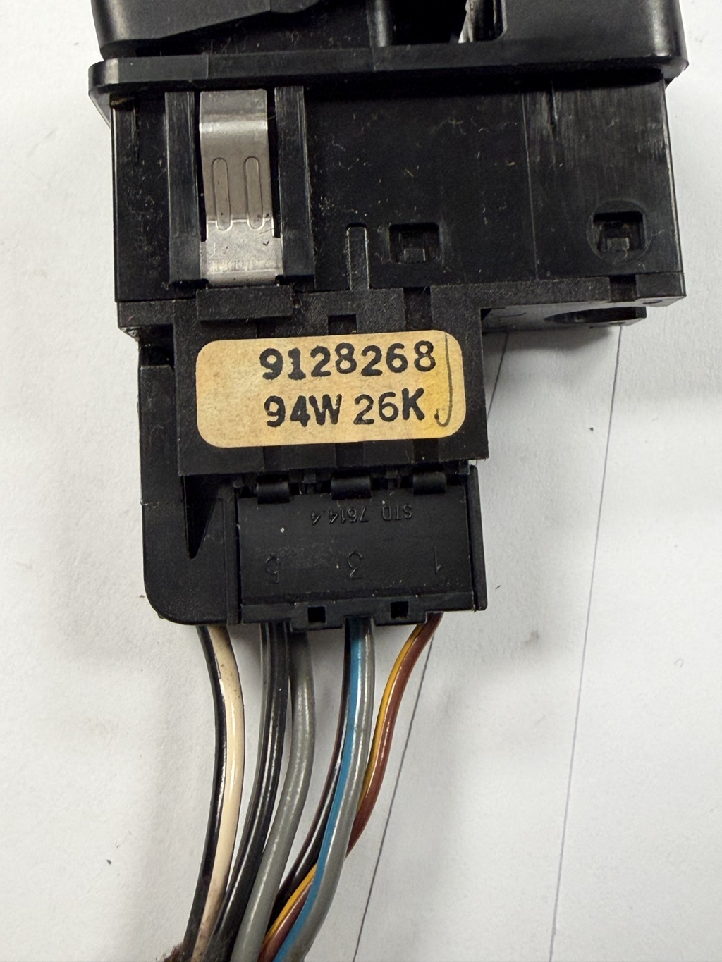 95 Volvo 960 S90 V90 940 Front Rear Fog Light Lamp Switch 9128268 Black