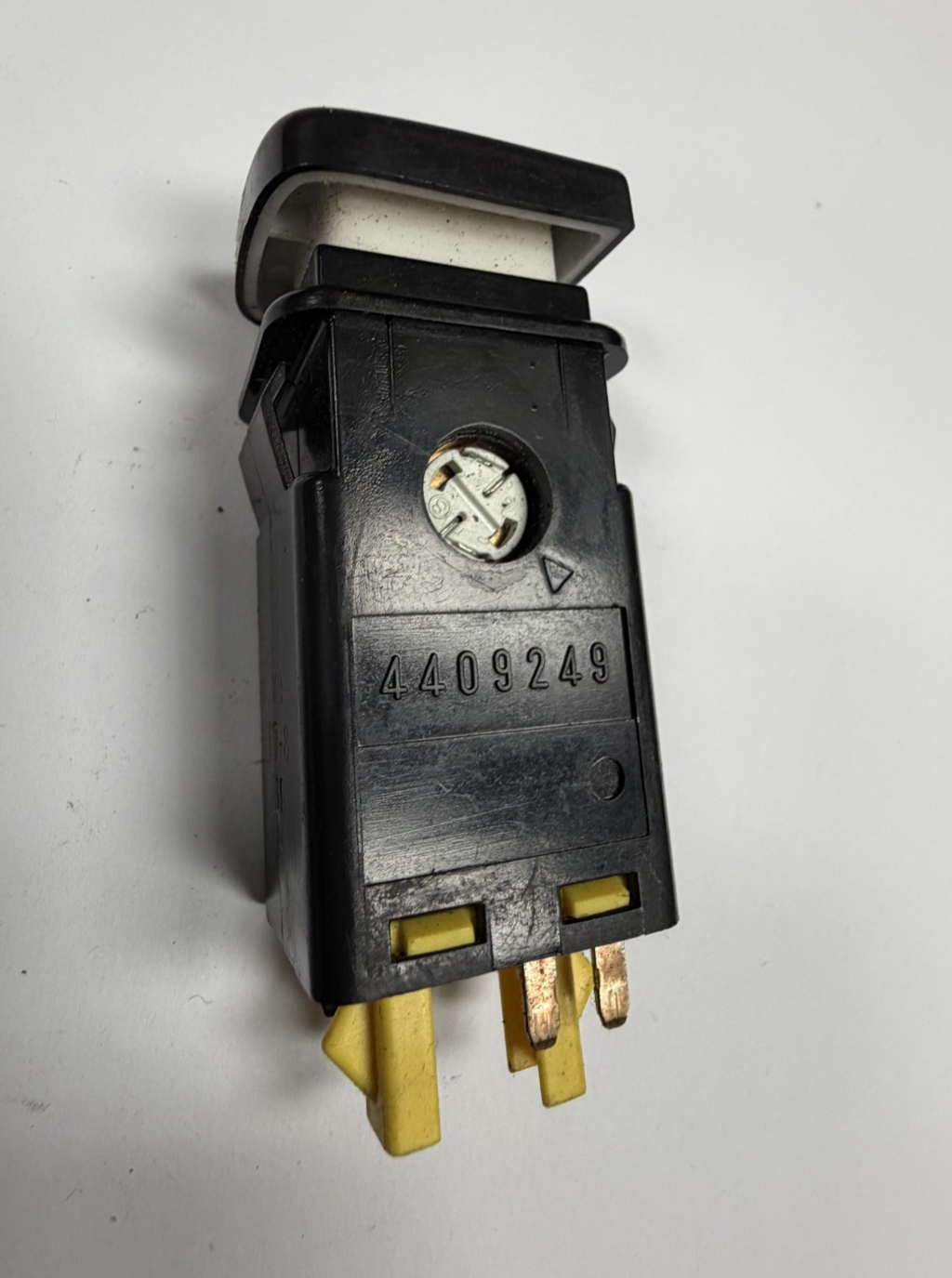 1994-2003 Saab 900 93 9-3 Heated Seat Switch Front Left LH 4409249