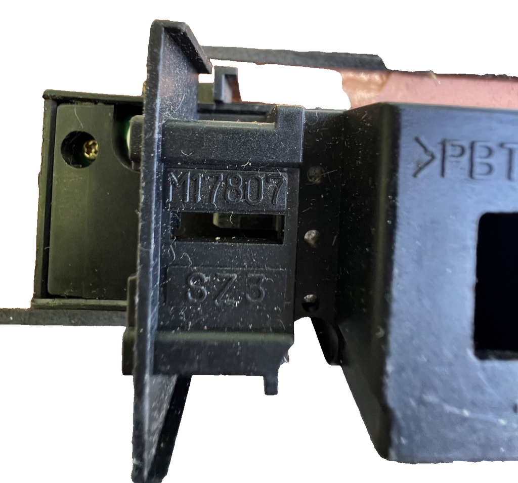 00 01 02 03 04 Acura RL Door Window Switch Right RH Passenger OEM M17807