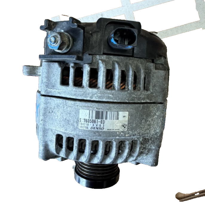 14 2014 BMW X1 xDrive Engine Alternator Generator Motor 7605061-03, 104210-6403