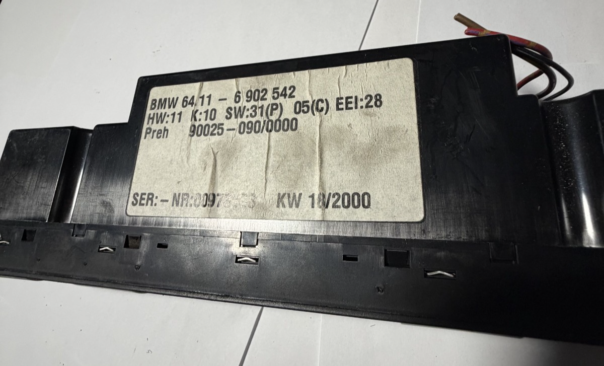 01 2001 BMW 5 E39 Air Conditioning Heater Climate Control 6902542, 64116902542