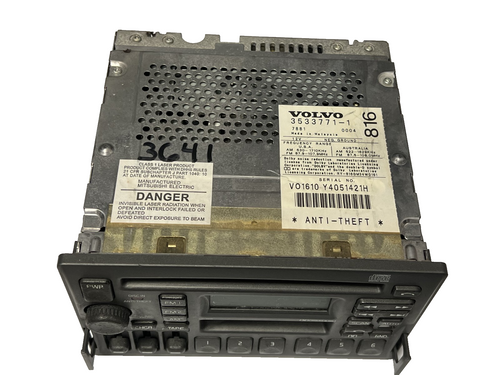 1997 1998 1999 2000 Volvo V70 AM FM CD Player Radio Receiver OEM 3533771