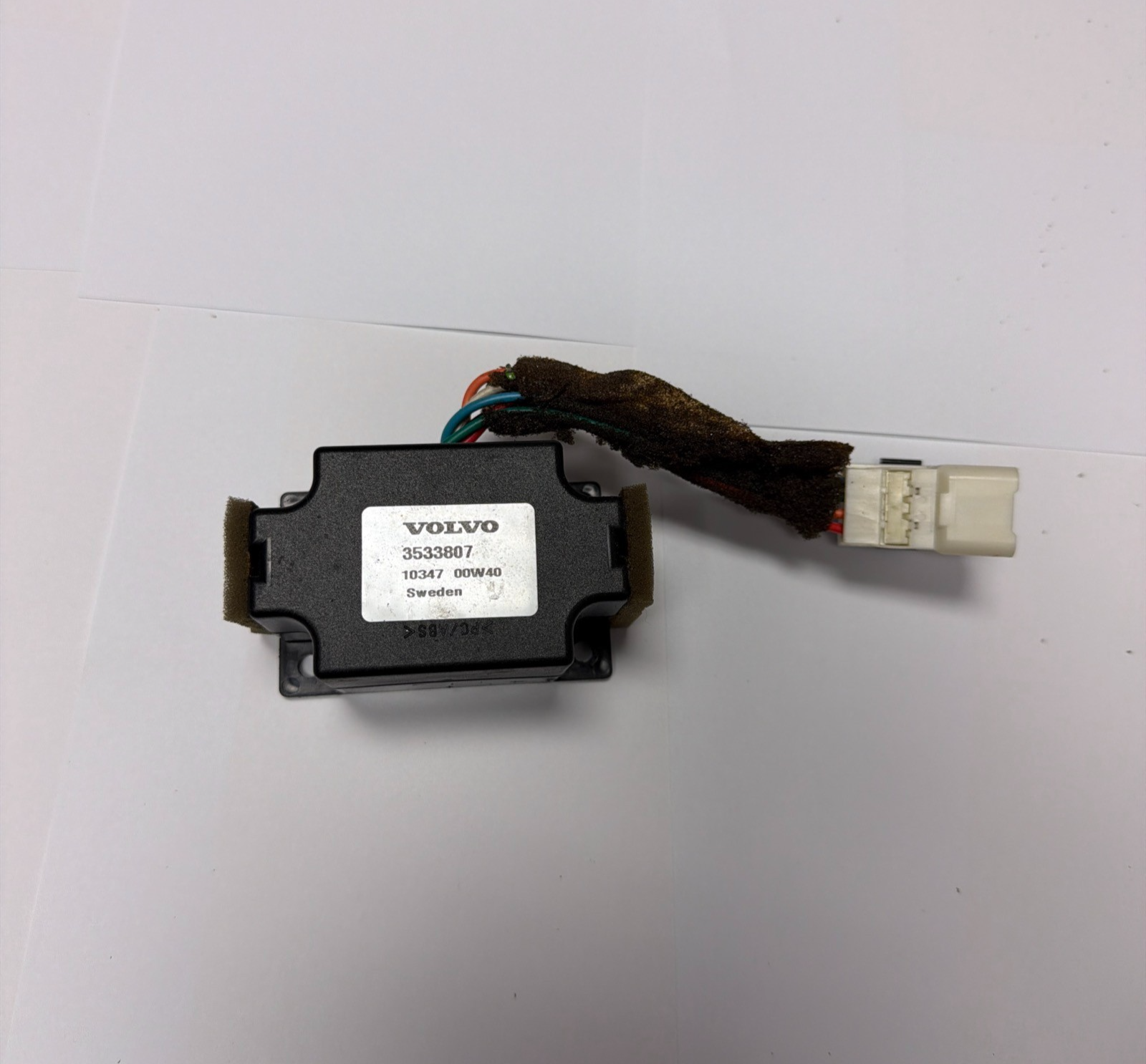 1997-2005 Volvo C70 Central Locking Unit 3533807, 10347 00W40 Black