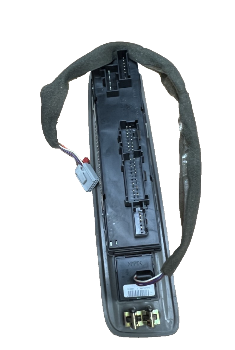 2002-2005 GMC Envoy Master Window Heated Seat Switch Assy Left 15204699