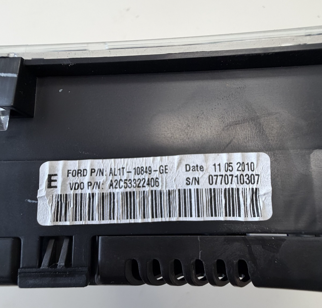 2010 2011 Ford Expedition Instrument Speedometer Cluster AL1T 10849 GE