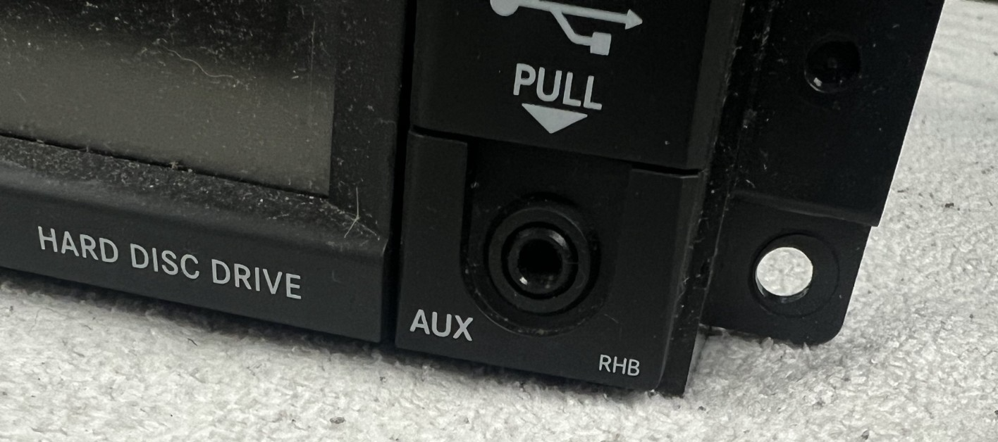 AM FM CD Touchscreen Radio 05091331AF fits 2013-2016 Chrysler Town & Country