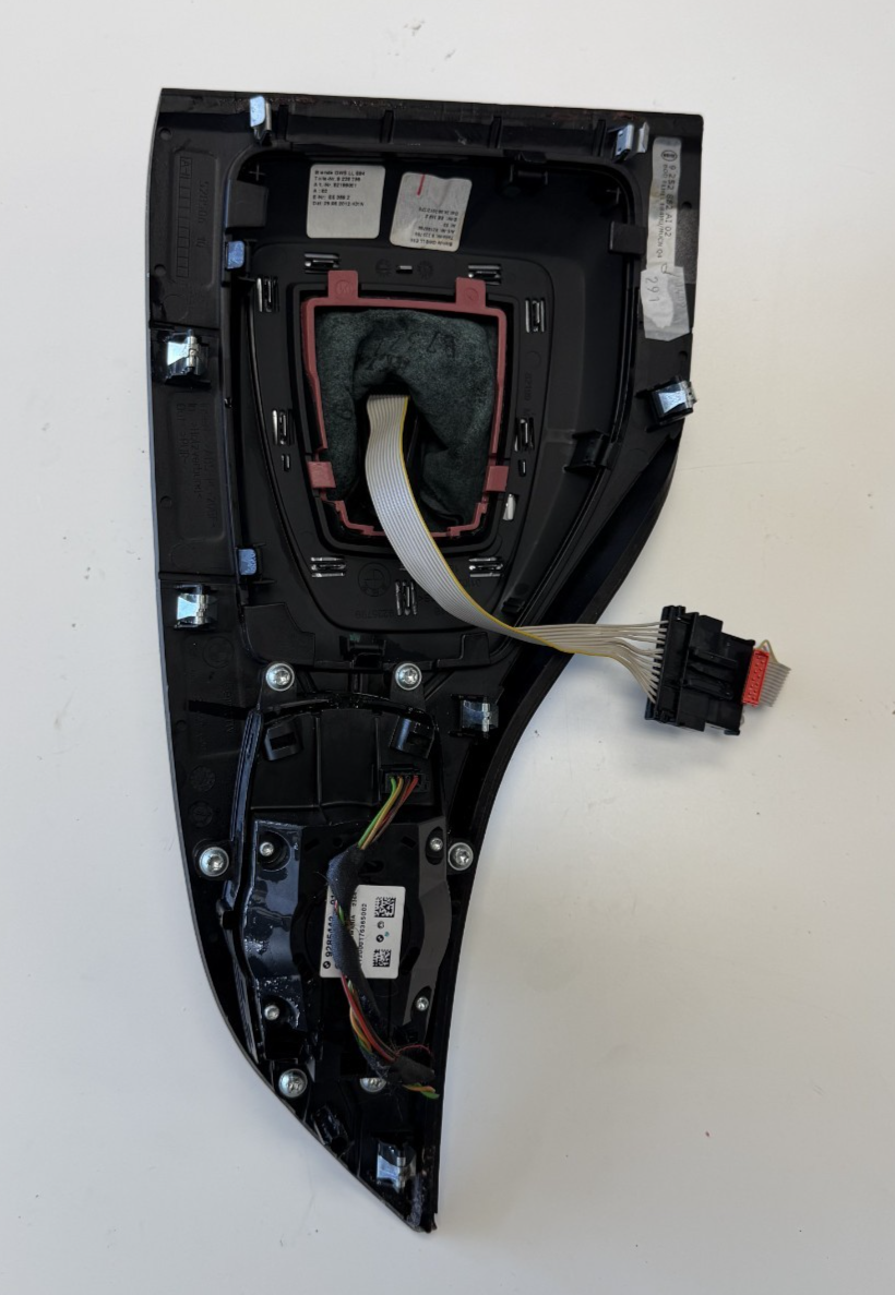 08-14 BMW E82 3 E90 X1 Idrive Media Switch Controller with Shifter Boot 9285443