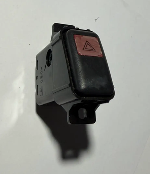 Honda CRV Emergency Hazard Light Switch Button 1997 2001 M11769 Black
