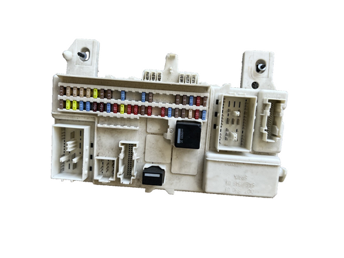 2005-2011 Volvo V50 S40 Body Control Module Fusebox Fuse Box Block OEM 31268178