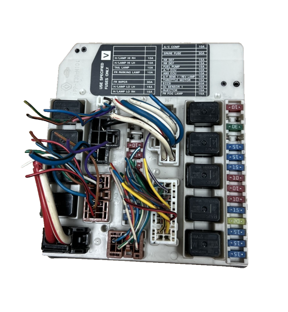 2007-2011 Nissan Murano Sentra Versa Fuse Box IPDM Module OEM PP-T30-M10