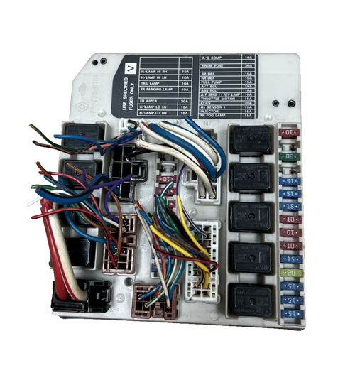 2007-2011 Nissan Murano Sentra Versa Fuse Box IPDM Module OEM PP-T30-M10