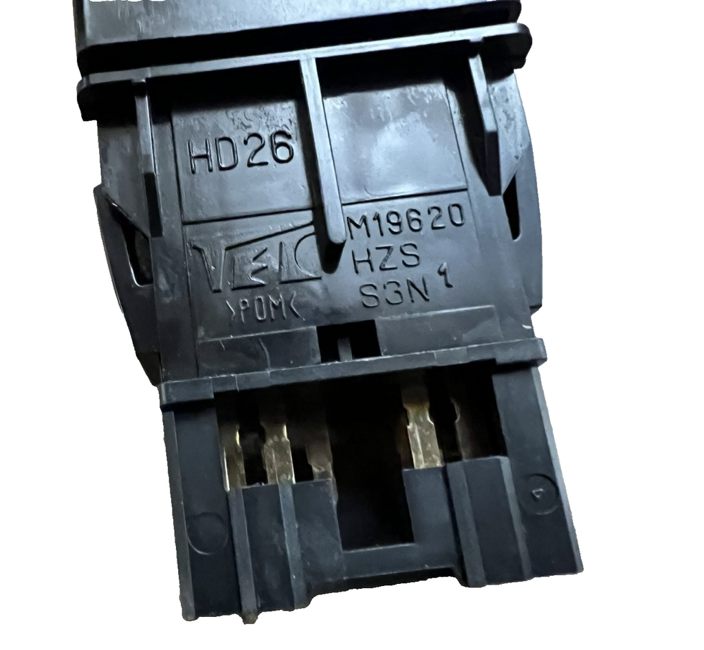 Emergency Hazard Light Control Switch Button M19620 fits 03-06 Honda Accord