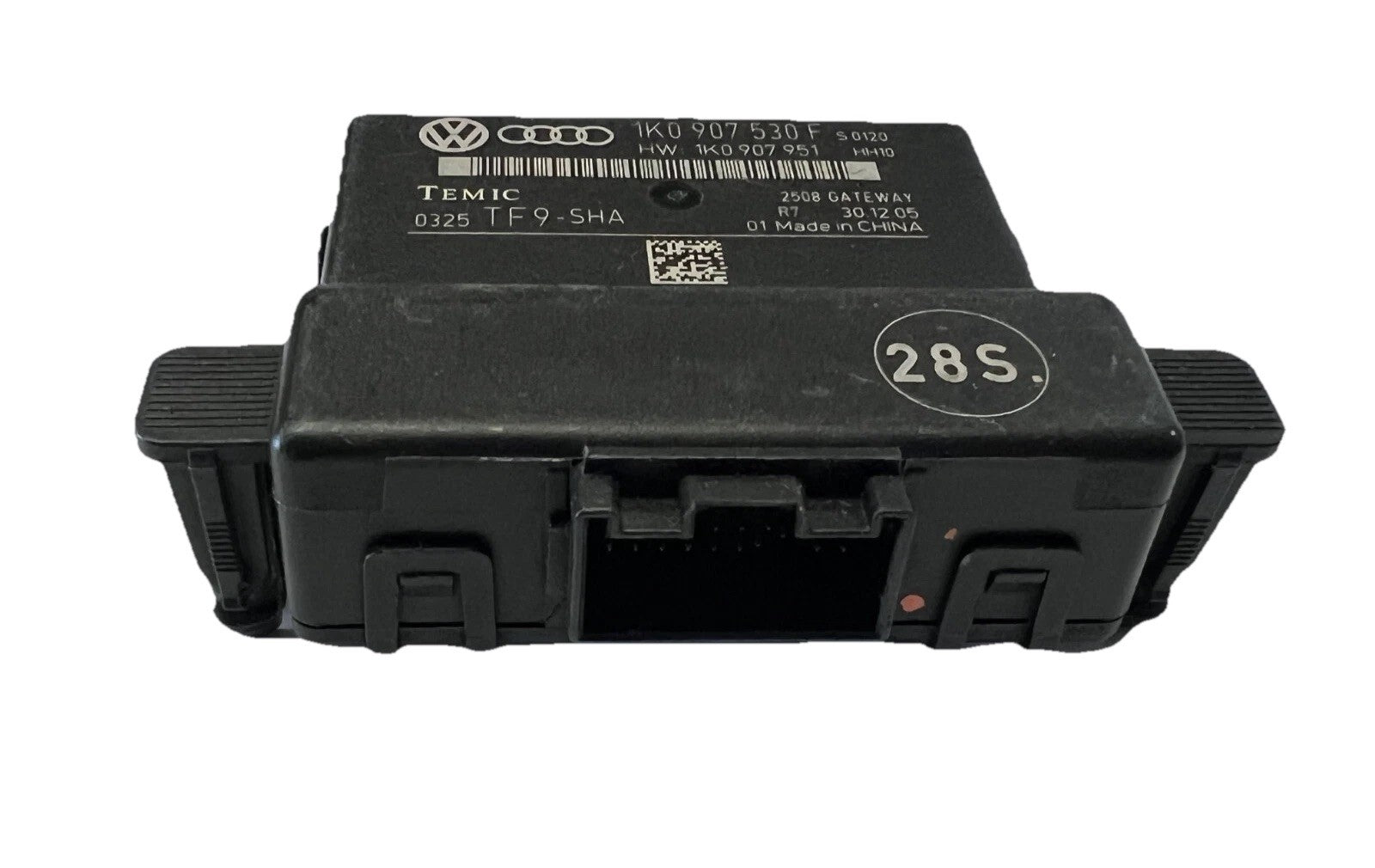 06-10 Volkswagen Jetta Golf Rabbit Gateway Data Bus Control Module 1K0 907 530 F