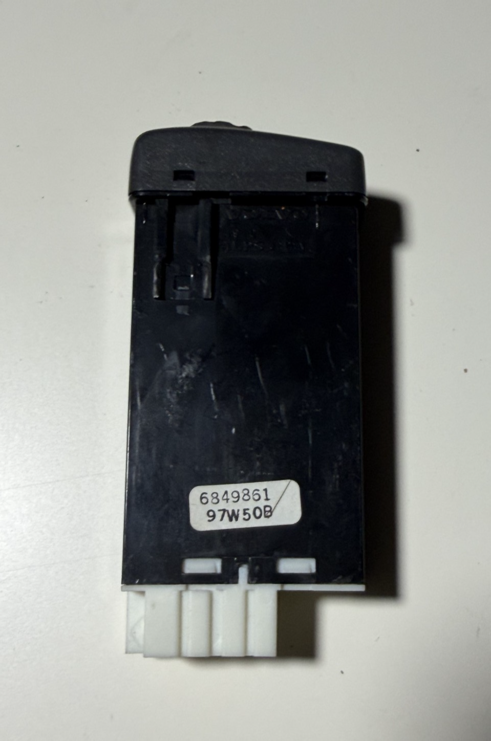 Dash Dimmer Switch 6849861, 97W50B fits 1998 1999 2000 2001 2002 Volvo V70