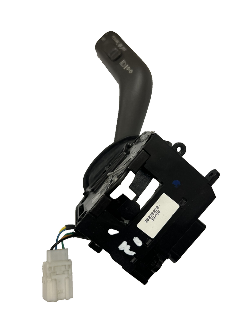 2001-2004 Volvo S40 Turn Signal High Beam Combination Switch OEM 30899033