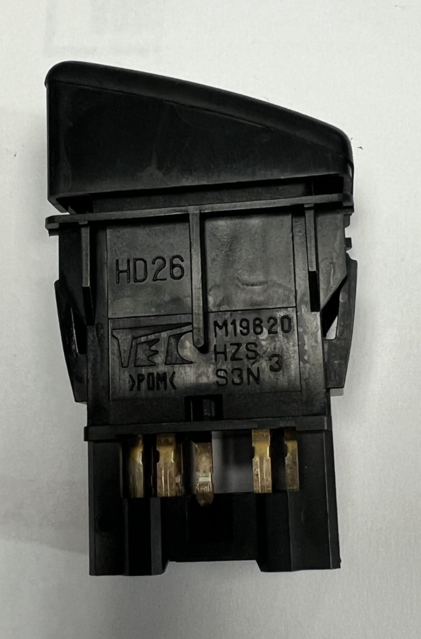 2003 2004 2005 Honda Accord Hazard Warning Light Emergency Switch M18155, M19620