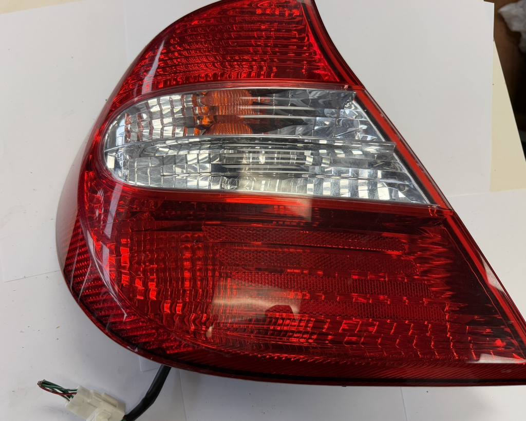 2002 2003 2004 Toyota Camry Rear Driver Left LH Tail Light Taillight Red by Toyota