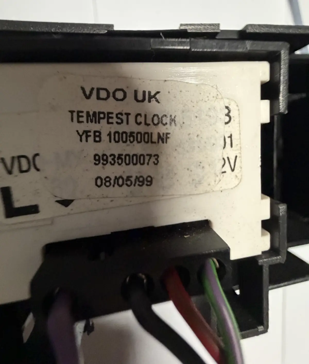 1999-2004 Land Rover Discovery Series 2 Dash Clock Lock Switch 993500073 by Unbranded