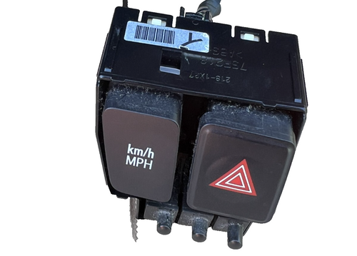 12 2012 Toyota Prius Dash Emergency Hazard Light Control Switch OEM 75F218