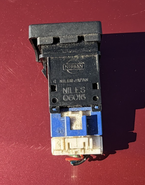 Rear Defog Defogger Defrost Switch 06016 fits 95 96 97 98 99 Nissan Maxima