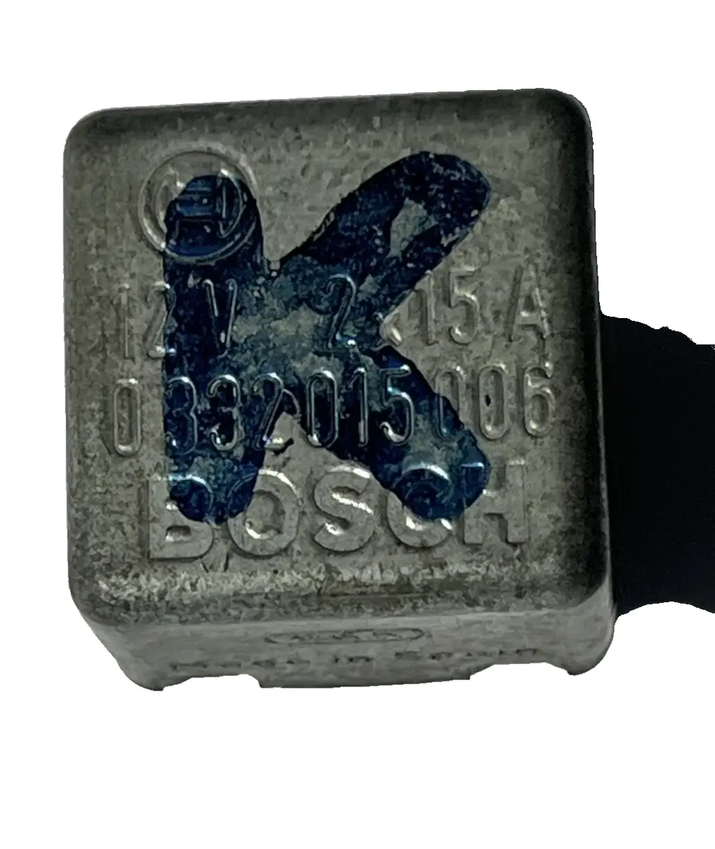 Bosch Relay 0 332 015 006 for Saab 9000 900 and Volvo 240 244 245 264 242 262 by Bosch
