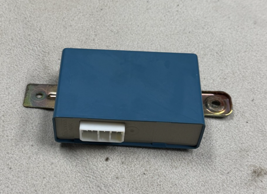 97 98 Honda Civic Sedan Driver Power Door Lock Control Module 12V Blue