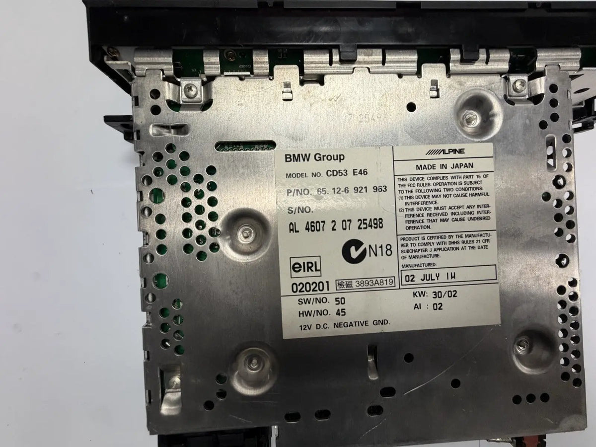 2001-2006 BMW E46 325I 330XI 330I 330ci AM FM Radio CD Player 6 921 963 by BMW