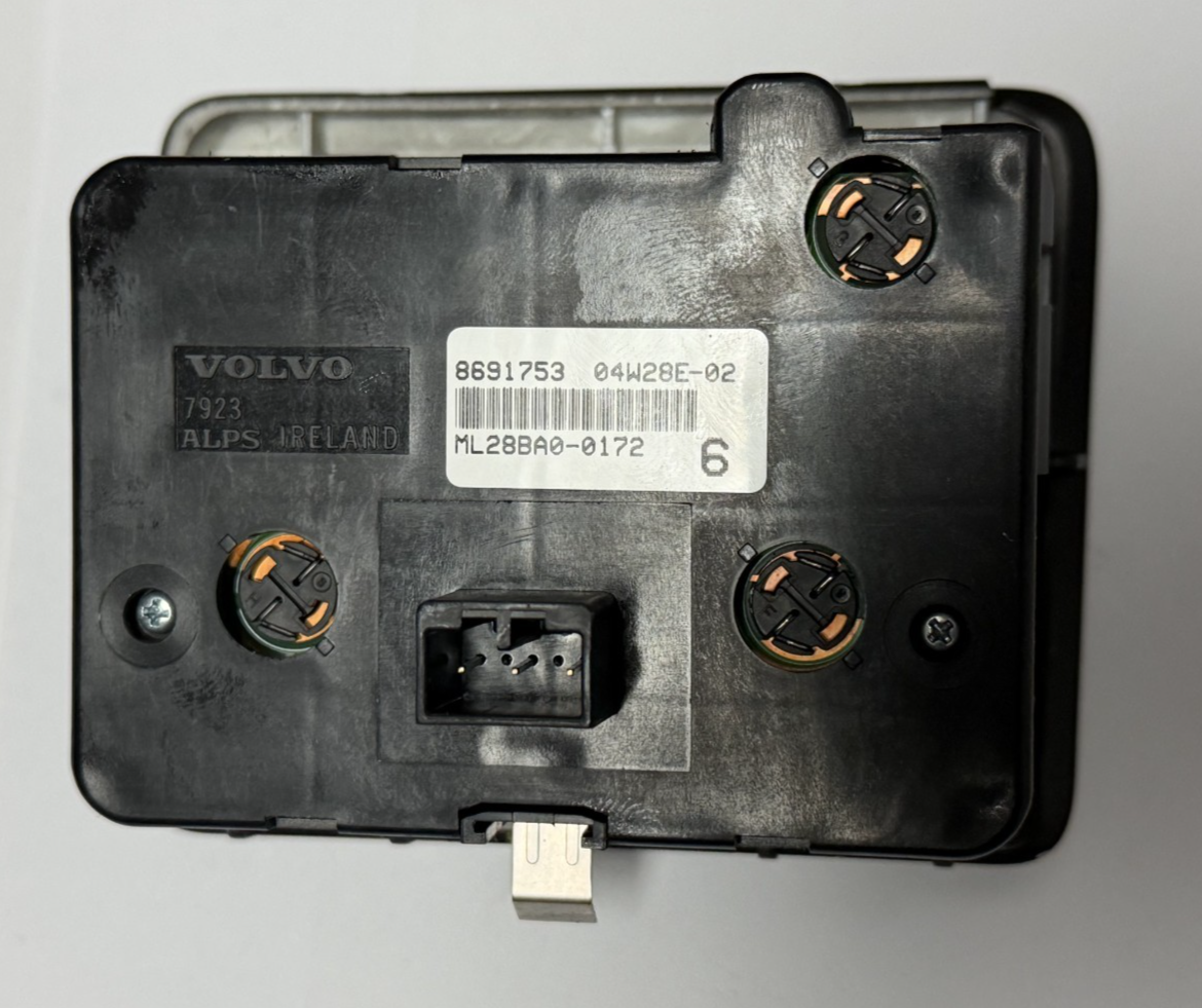 1999-2009 Volvo S80 Headlight Dimmer Fog Light Switch 8691753, ML28BA0 0172