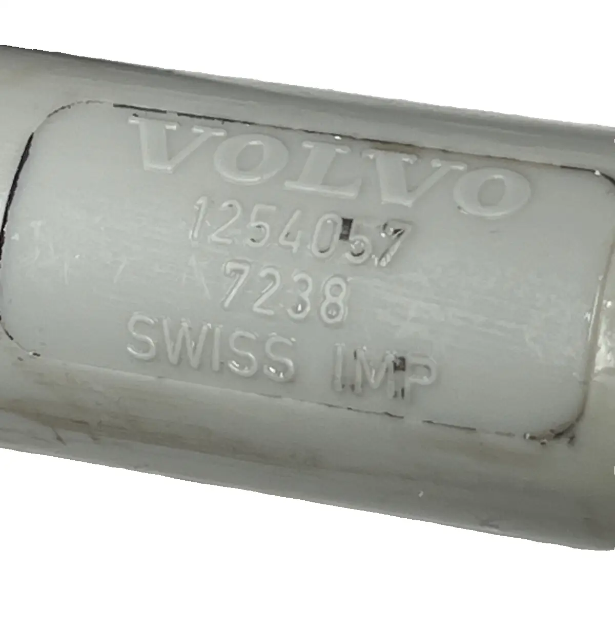 90 1990 Volvo 240 Trunk Hinge Assembly Rear Right RH OEM 1254057 7238 by Volvo