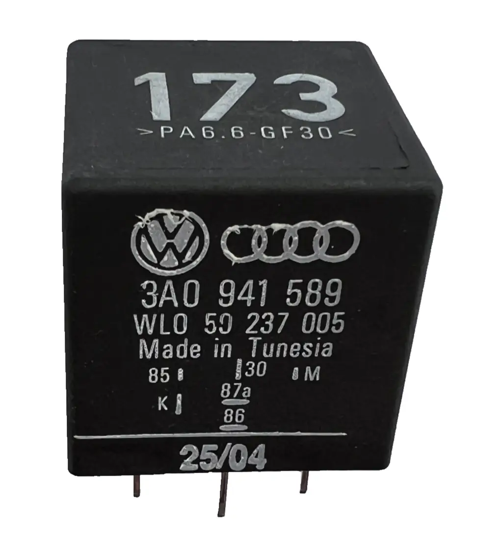 99-02 Volkswagen Cabrio Daytime Running Lights Relay 3A0 941 589, WL0 50 237 005 by Volkswagen