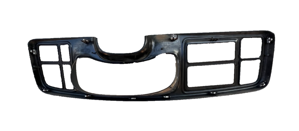 2000-2002 Chevrolet Silverado Dash Instrument Cluster Radio Bezel Trim 15731974