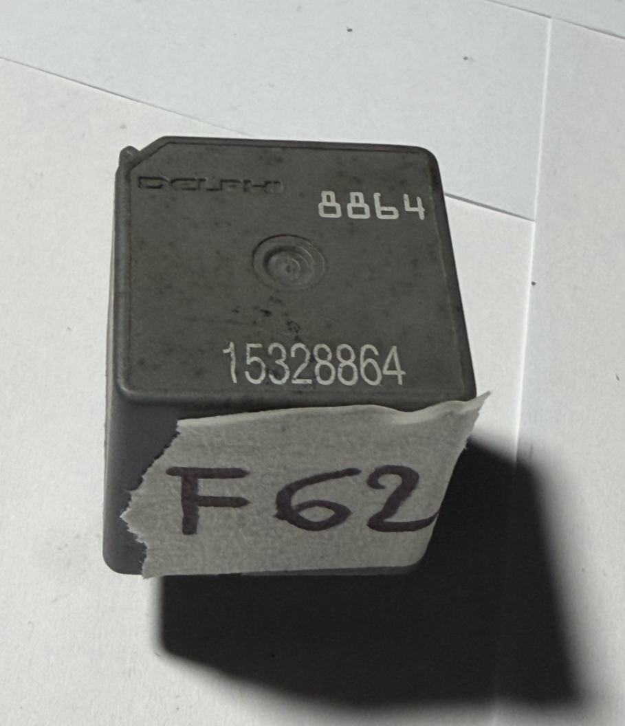 Delphi Automotive 4 Pin Prong Fusebox Fuse Relay 15328864, 8864