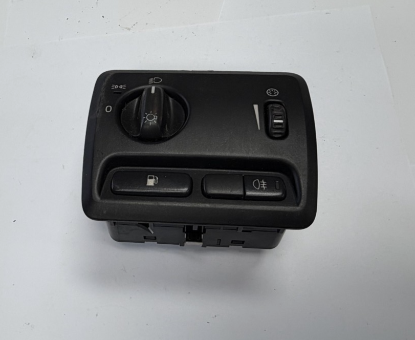 Headlight Headlamp Fuel Control Switch 8691752 fits 2001-2009 Volvo S60 XC70 V70 by Volvo