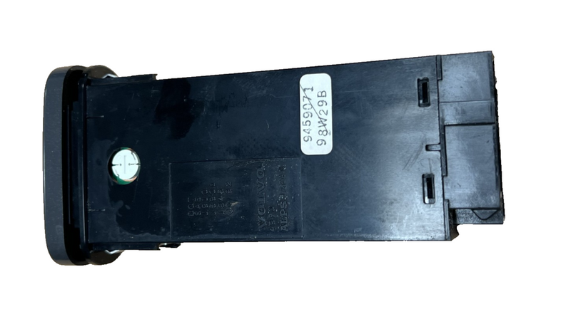 Hazard Light Flasher Switch 9459071 fits 1998 1999 2000 Volvo V70 S70 C70